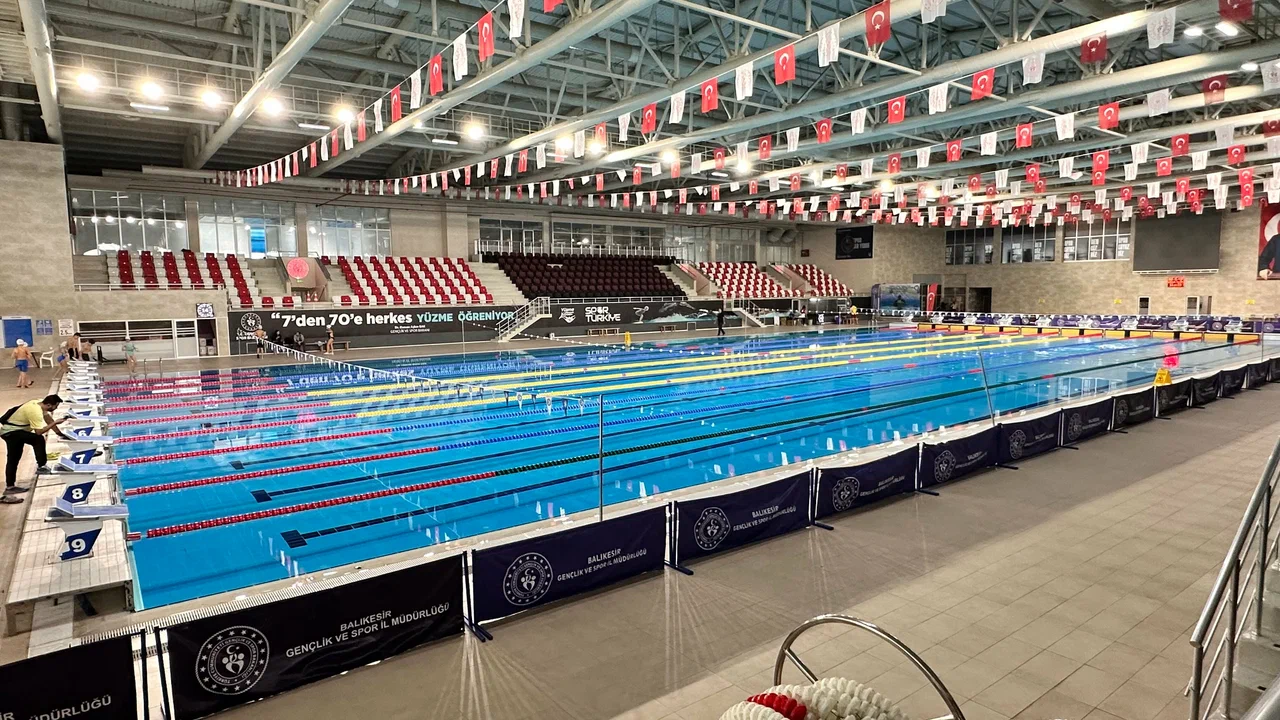 Balıkesir Olimpik Yüzme Havuzu — profesyonel sporcular için ileri düzey antrenman tesisi